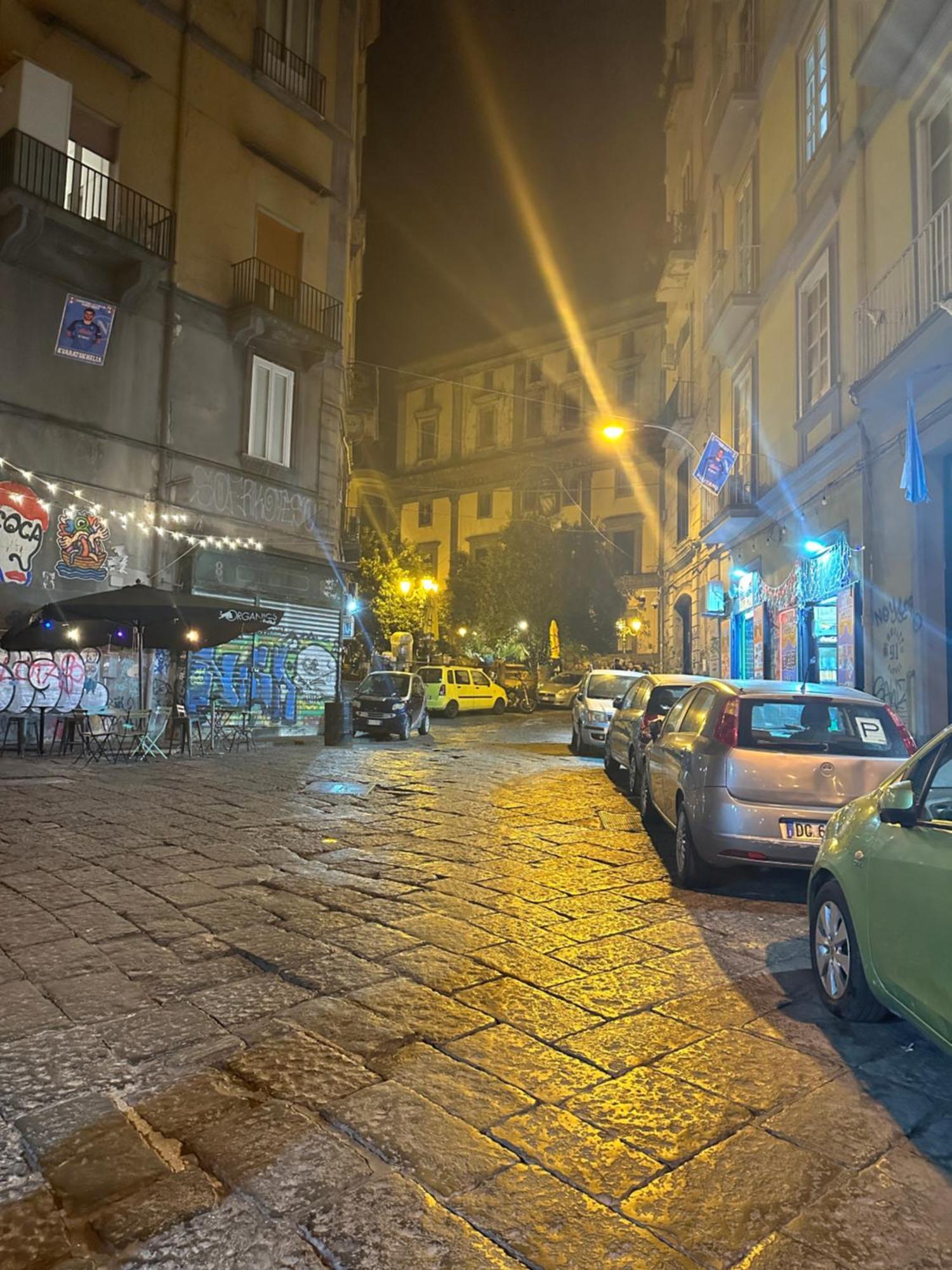 Naples To Stay Екстер'єр фото